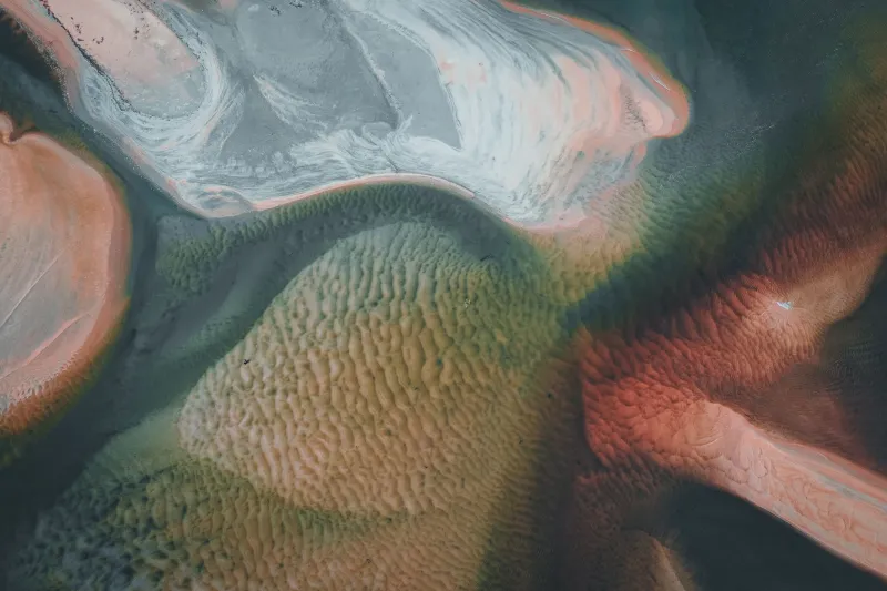La Terre comme tableau : quand des artistes français voient notre monde depuis l'espace